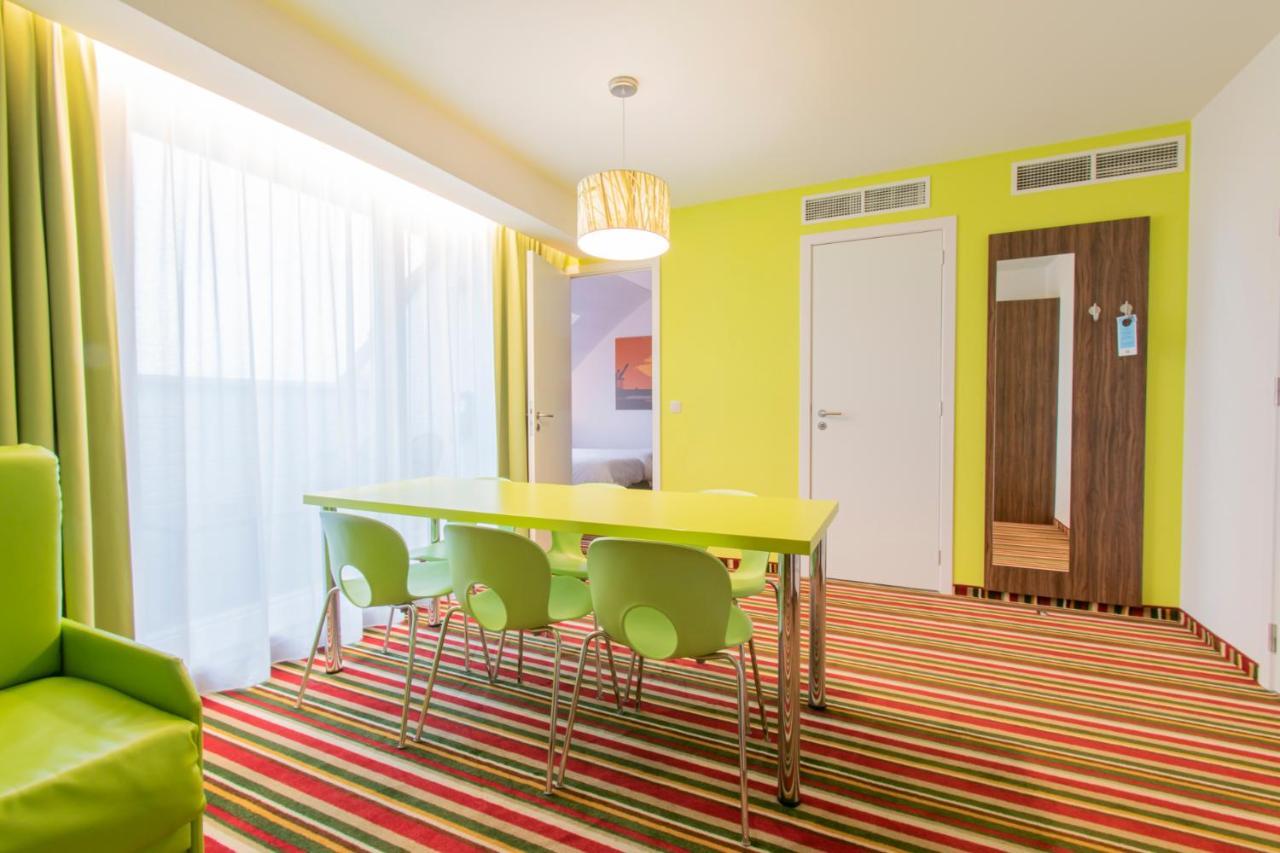 Ibis Styles Zeebrugge Hotell Braambeierhoek Exteriör bild